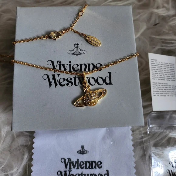 Vivienne Westwood Gold Necklace - Picture 4 of 7